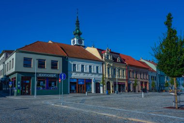 Trebiç, Çek Cumhuriyeti, 5 Temmuz 2024: Çek Cumhuriyeti 'nin Trebic, Çek Cumhuriyeti' ndeki Karlovo namesti Meydanı 'na bakış.
