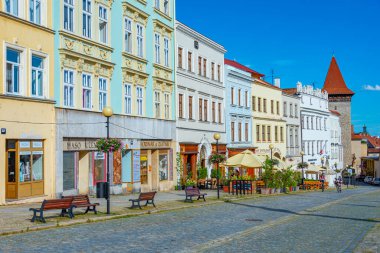 Znojmo, Çek Cumhuriyeti, 5 Temmuz 2024: Çek Cumhuriyeti 'nin Znojmo şehir merkezinde Masarykovo namesti