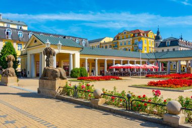 Frantiskovy Lazne, 8 Eylül 2024: Çek Cumhuriyeti 'nin Frantiskovy Lazne kentindeki barış meydanı.