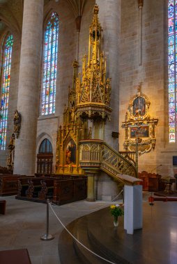 Pilsen, Çek Cumhuriyeti, 22 Eylül 2024: Pilsen, Çek Cumhuriyeti 'ndeki St. Bartholomew Katedrali İçişleri.