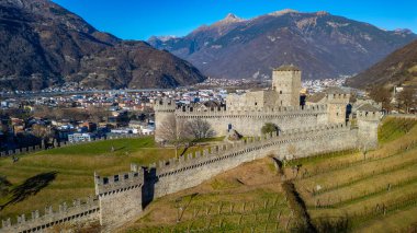 Castello di Montebello, Switzerland ile Bellinzona Panorama Manzarası.