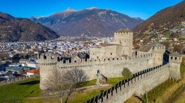 Castello di Montebello, Switzerland ile Bellinzona Panorama Manzarası.
