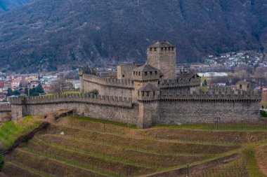 Castello di Montebello, Switzerland ile gün batımı manzarası.