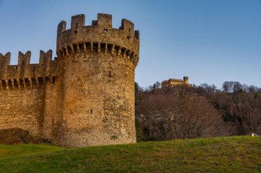 Castello di Montebello 'nun avlusu Bellinzona, Switzerland.