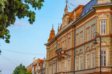 Kosice, Slovakya 'daki ana meydandaki tarihi evler.