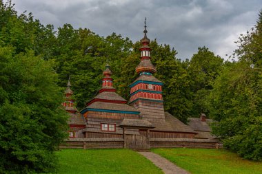 Presv 'i Koruma Tapınağı. Slovakya, Bardejovske Kupele 'deki Mikulasova' dan Meryem Ana.
