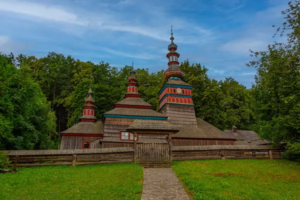 Presv 'i Koruma Tapınağı. Slovakya, Bardejovske Kupele 'deki Mikulasova' dan Meryem Ana.