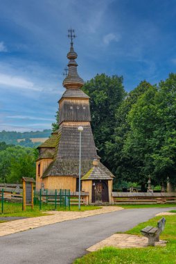 Ladomirova, Slovakya 'daki Aziz Mikail Kilisesi.
