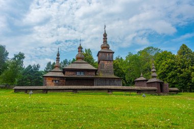 Svidnik, Slovakya 'daki Nova Polianka' dan St. Paraskeva 'nın tahta tapınağı.