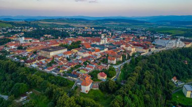 Levoca, Slovakya 'da günbatımı manzara.