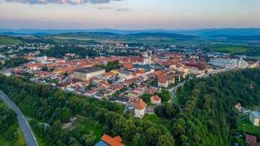 Levoca, Slovakya 'da günbatımı manzara.