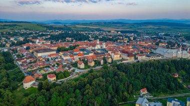 Levoca, Slovakya 'da günbatımı manzara.