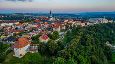Levoca, Slovakya 'da günbatımı manzara.