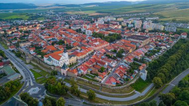 Levoca, Slovakya 'da günbatımı manzara.