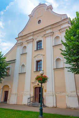 Kezmarok, Slovakya 'daki Bakire Meryem' in Ziyareti Kilisesi.