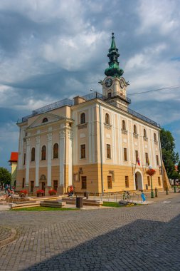Kezmarok, Slovakya 'daki görkemli belediye binası.