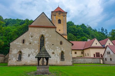 Slovakya 'daki Kızıl Manastır Manastırı Görüntüsü.