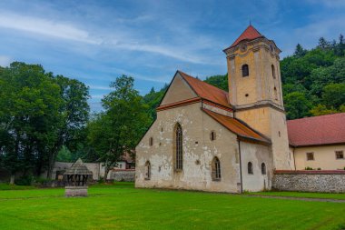 Slovakya 'daki Kızıl Manastır Manastırı Görüntüsü.