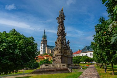 Kremnica Kalesi ve Slovakya 'daki veba kolonu.