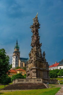 Kremnica Kalesi ve Slovakya 'daki veba kolonu.