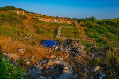 Slovakya 'daki Banska Stiavnica' daki Glanzenberg şatosunun kalıntıları.