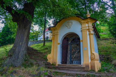 Banska Stiavnica 'daki süvariler gündüz gözlendi, Slovakya.IMAGE