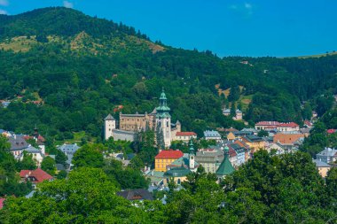 Slovakya 'da Banska Stiavnica' ya bakan eski kale.
