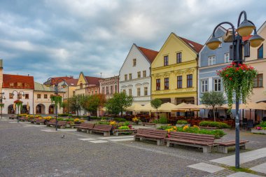 Zilina, Slovakya 'daki Marianske isim meydanının gün doğumu manzarası.