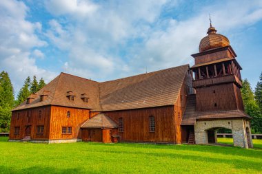 Slovakya 'daki Svaty Kriz Ahşap Sanatsal Kilisesi.