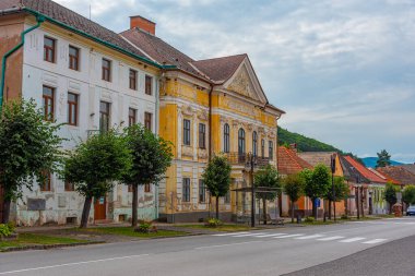 Slovakya köyünün ana meydanı Stitnik.IMAGE