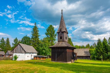 Pribylina, Slovakya 'daki Liptov Village Müzesi' nde geleneksel mimari.