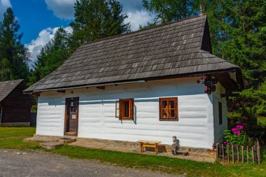 Pribylina, Slovakya 'daki Liptov Village Müzesi' nde geleneksel mimari.