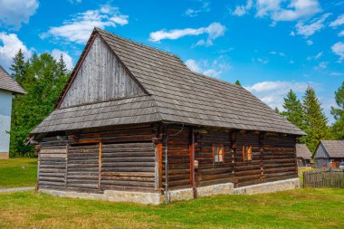 Pribylina, Slovakya 'daki Liptov Village Müzesi' nde geleneksel mimari.