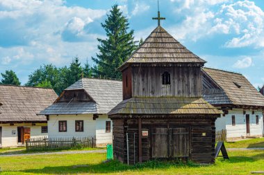 Pribylina, Slovakya 'daki Liptov Village Müzesi' nde geleneksel mimari.