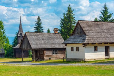 Pribylina, Slovakya 'daki Liptov Village Müzesi' nde geleneksel mimari.