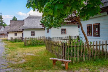 Pribylina, Slovakya 'daki Liptov Village Müzesi' nde geleneksel mimari.