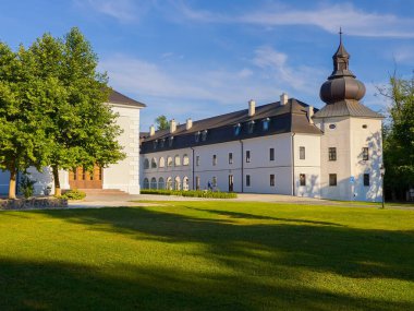 Slovakya Oponice 'de Şato Uygulaması.