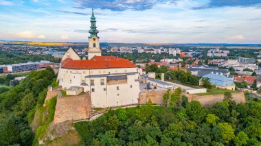Slovakya 'daki Nitra kalesinin Panorama manzarası.