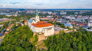 Slovakya 'daki Nitra kalesinin Panorama manzarası.