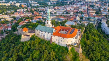 Slovakya 'daki Nitra kalesinin Panorama manzarası.