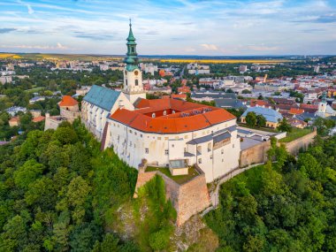 Slovakya 'daki Nitra kalesinin Panorama manzarası.