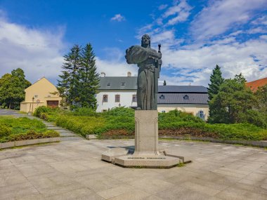 Nitra Kalesi kompleksindeki tarihi evler, Slovakya.IMAGE