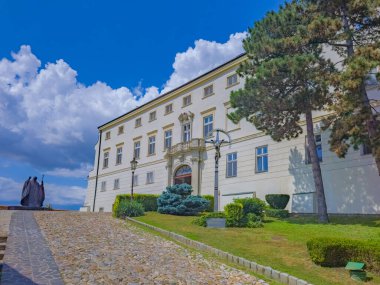 Slovakya 'daki Nitra kalesinin görüntüsü.