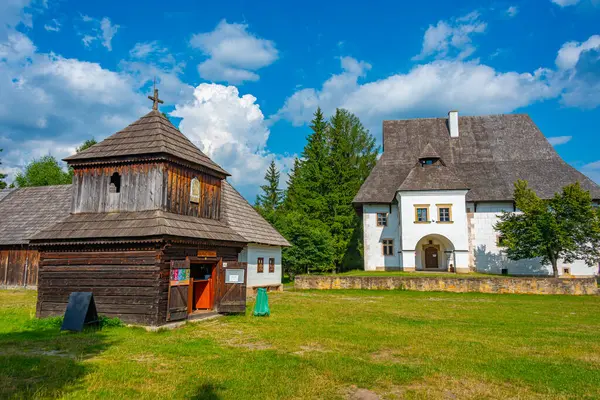 Pribylina, Slovakya 'daki Liptov Village Müzesi' ndeki Parizoviec malikanesi.