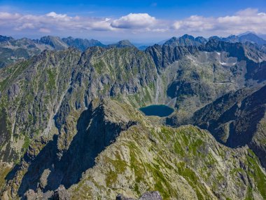 Slovakya 'da Nizne Terianske Pleso Gölü.