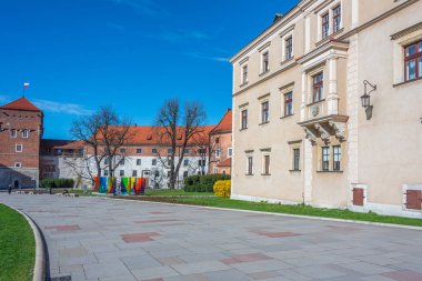 Krakow / Cracow, Polonya 'daki Wawel şatosunun avlusu.