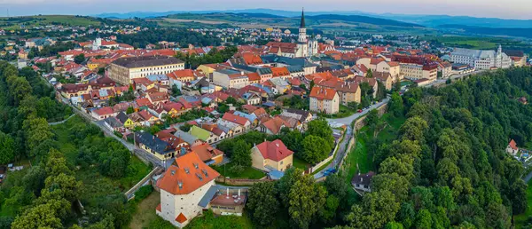 Levoca, Slovakya 'da günbatımı manzara.