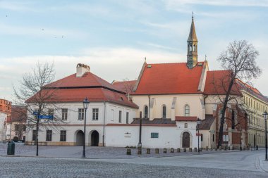 Krakow, Poland.IMAGE 'deki Aziz Giles Kilisesi' nin gündoğumu.