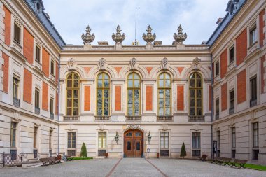 Pszczyna şatosunun Poland.IMAGE görünümü