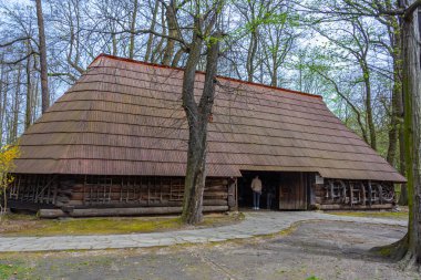 Pszczyna açık hava müzesindeki ahşap kulübeler. Poland.IMAGE